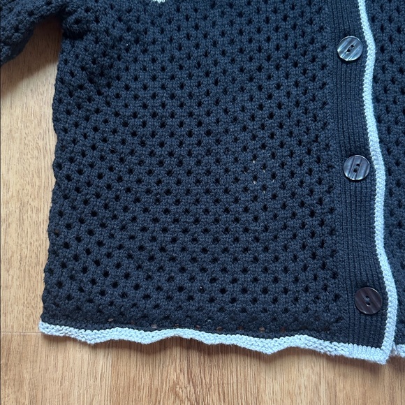 Abercrombie & Fitch Black Knit Shorts Sleeve Cardigan with White Edging Size XS - Picture 5 of 8